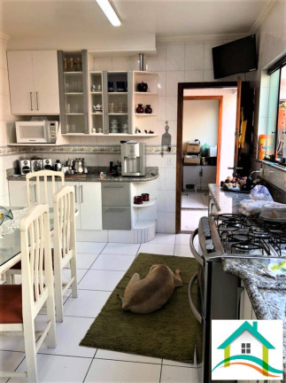 Imagem Casa com 3 Quartos à Venda, em Santa Maria - Santo André Imagem Casa com 3 Quartos à Venda, em Santa Maria - Santo André