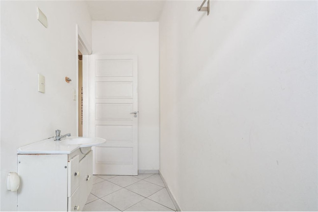 Imagem Casa com 3 Quartos à Venda, em Jabaquara - São Paulo Imagem Casa com 3 Quartos à Venda, em Jabaquara - São Paulo