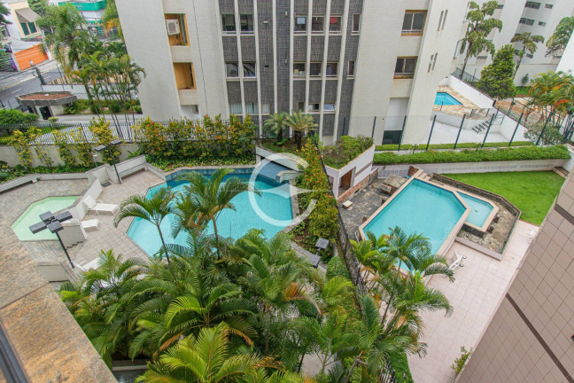 Imagem Apartamento com 4 Quartos à Venda, 206 m² em Vila Uberabinha - São Paulo