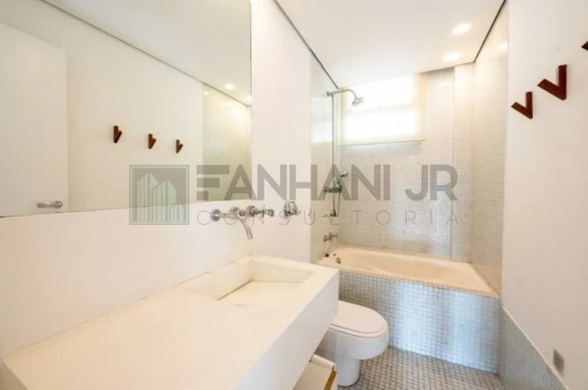 Imagem Imóvel com 3 Quartos à Venda, 180 m² em Jardim Europa - São Paulo Imagem Imóvel com 3 Quartos à Venda, 180 m² em Jardim Europa - São Paulo