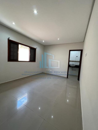 Imagem Casa com 3 Quartos à Venda, 133 m² em Tupi - Praia Grande Imagem Casa com 3 Quartos à Venda, 133 m² em Tupi - Praia Grande
