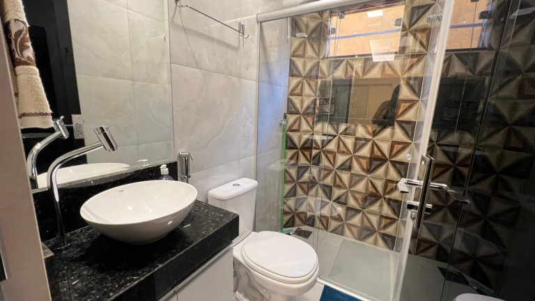 Imagem Casa com 4 Quartos à Venda, 378 m² em Samambaia Norte (samambaia) - Brasília Imagem Casa com 4 Quartos à Venda, 378 m² em Samambaia Norte (samambaia) - Brasília