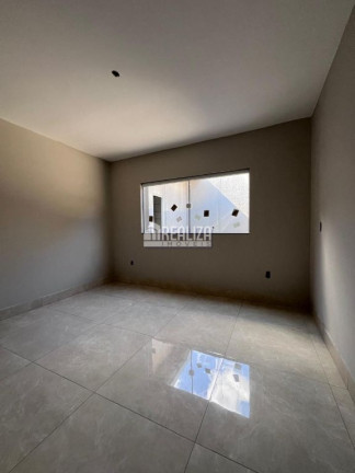 Imagem Casa com 3 Quartos à Venda, 200 m² em Residencial Morumbi - Uberaba Imagem Casa com 3 Quartos à Venda, 200 m² em Residencial Morumbi - Uberaba
