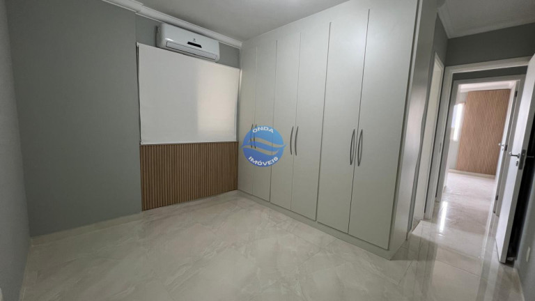Imagem Apartamento com 2 Quartos à Venda, 96 m² em Gonzaga - Santos
