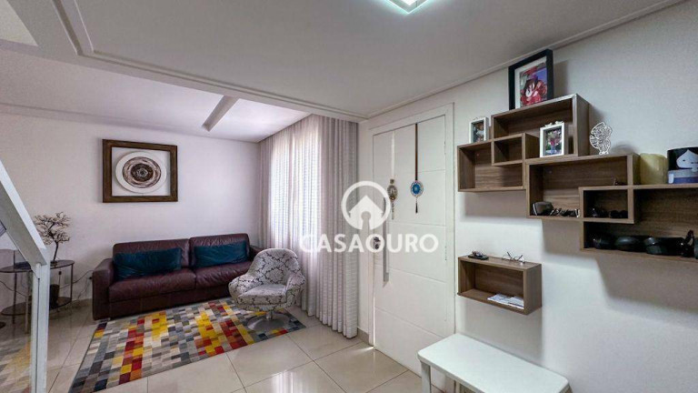 Imagem Casa com 4 Quartos à Venda, 165 m² em Condomínio Village Royale - Nova Lima Imagem Casa com 4 Quartos à Venda, 165 m² em Condomínio Village Royale - Nova Lima