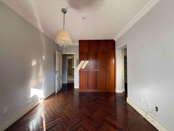 Imagem Imóvel com 4 Quartos à Venda, 217 m² em Cambuí - Campinas Imagem Imóvel com 4 Quartos à Venda, 217 m² em Cambuí - Campinas
