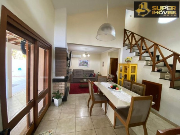 Imagem Casa com 3 Quartos à Venda, 450 m² em Laranjal - Pelotas Imagem Casa com 3 Quartos à Venda, 450 m² em Laranjal - Pelotas