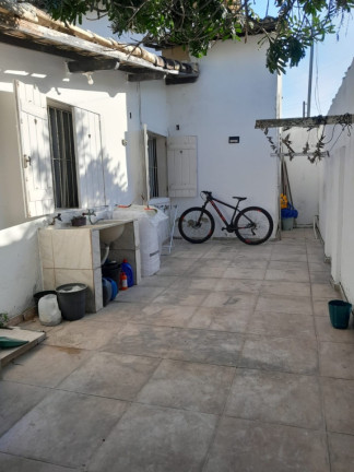 Imagem Casa com 2 Quartos à Venda, 200 m² em Portinho - Cabo Frio