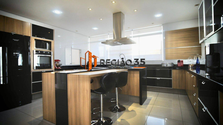 Imagem Casa com 4 Quartos à Venda, 477 m² em Jardim Europa - Poços De Caldas Imagem Casa com 4 Quartos à Venda, 477 m² em Jardim Europa - Poços De Caldas