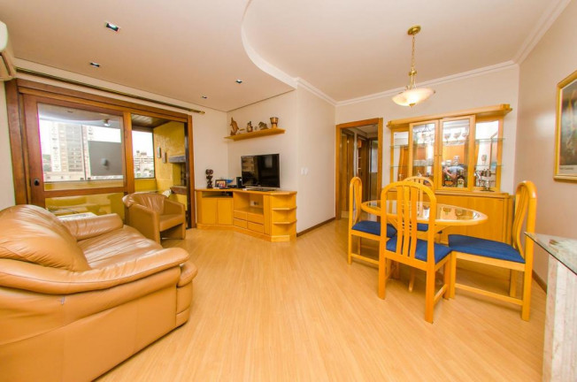 Imagem Apartamento com 3 Quartos à Venda, 87 m² em Petrópolis - Porto Alegre Imagem Apartamento com 3 Quartos à Venda, 87 m² em Petrópolis - Porto Alegre