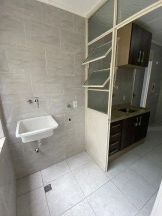 Imagem Imóvel com 1 Quarto à Venda, 41 m² em Vila Nova - Porto Alegre Imagem Imóvel com 1 Quarto à Venda, 41 m² em Vila Nova - Porto Alegre