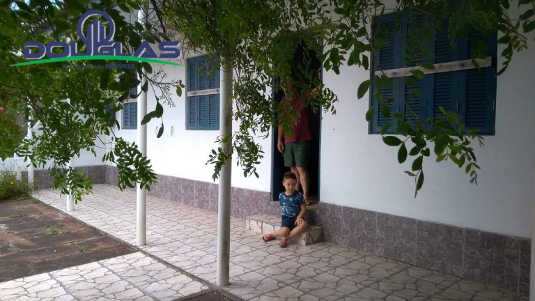 Casa com 3 Quartos à Venda, 450 m² em Viamão
