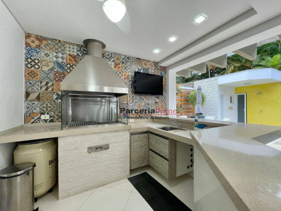 Imagem Casa com 6 Quartos à Venda, 378 m² em Riviera Módulo 19 - Bertioga Imagem Casa com 6 Quartos à Venda, 378 m² em Riviera Módulo 19 - Bertioga