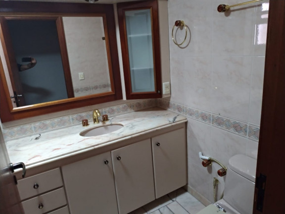 Imagem Imóvel com 4 Quartos à Venda, 268 m² em Anhangabaú - Jundiaí Imagem Imóvel com 4 Quartos à Venda, 268 m² em Anhangabaú - Jundiaí