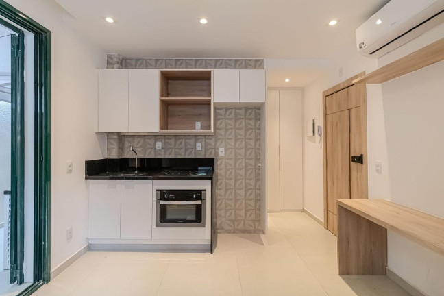 Imagem Apartamento com 1 Quarto à Venda, 38 m² em Copacabana - Rio De Janeiro Imagem Apartamento com 1 Quarto à Venda, 38 m² em Copacabana - Rio De Janeiro