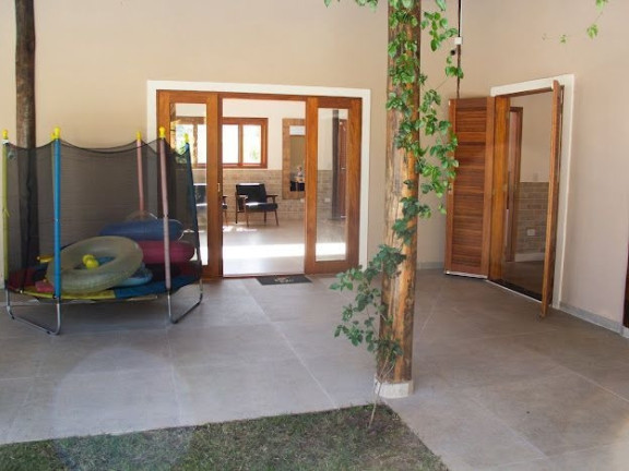 Imagem Chácara com 4 Quartos à Venda, 300 m² em Freguesia Da Escada - Guararema