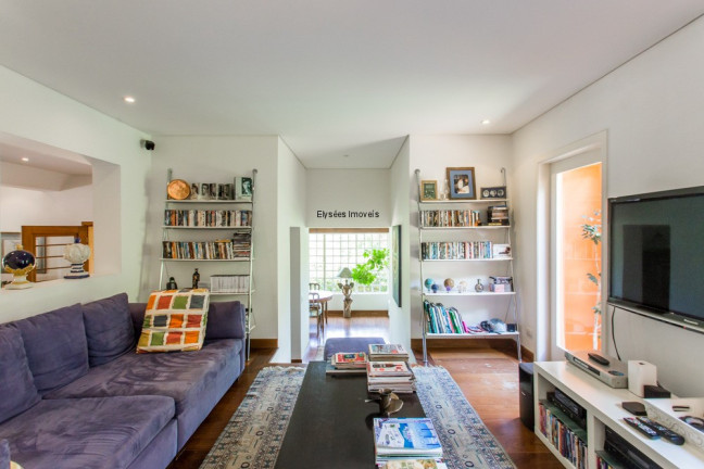 Imagem Casa com 6 Quartos à Venda, 1.040 m² em Morumbi - São Paulo Imagem Casa com 6 Quartos à Venda, 1.040 m² em Morumbi - São Paulo