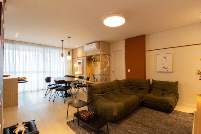 Imagem Apartamento com 3 Quartos à Venda, 201 m² em Centro - Curitiba