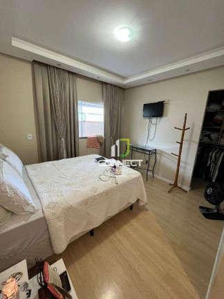 Imagem Casa com 4 Quartos à Venda, 200 m² em Murta - Itajaí Imagem Casa com 4 Quartos à Venda, 200 m² em Murta - Itajaí