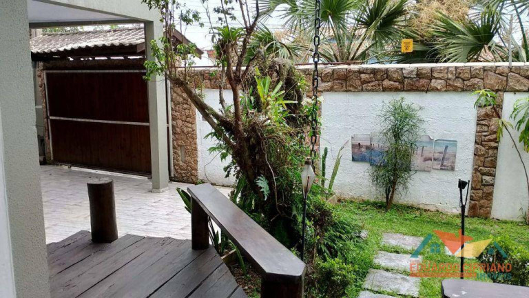 Imagem Casa com 3 Quartos à Venda ou Locação, 390 m² em Pontal De Santa Marina - Caraguatatuba