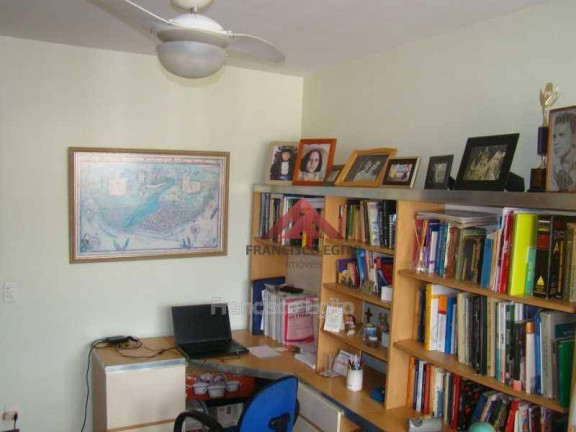 Imagem Apartamento com 2 Quartos à Venda, 160 m² em Icaraí - Niterói Imagem Apartamento com 2 Quartos à Venda, 160 m² em Icaraí - Niterói