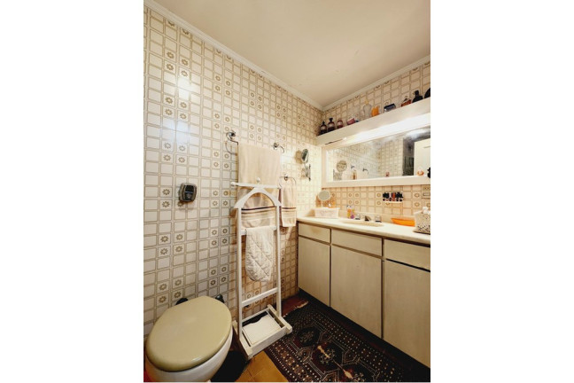 Imagem Apartamento com 2 Quartos à Venda, 71 m² em Higienópolis - Porto Alegre Imagem Apartamento com 2 Quartos à Venda, 71 m² em Higienópolis - Porto Alegre