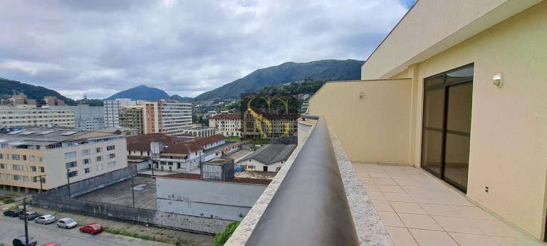 Cobertura com 4 Quartos à Venda, 145 m² em Alto - Teresópolis