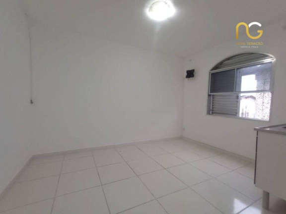Imagem Kitnet com 1 Quarto à Venda, 17 m² em Vila Assunção - Praia Grande Imagem Kitnet com 1 Quarto à Venda, 17 m² em Vila Assunção - Praia Grande