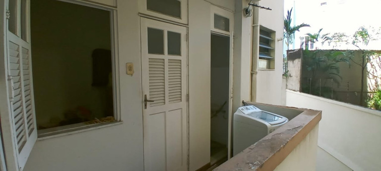 Imagem Imóvel com 3 Quartos à Venda, 114 m² em Humaitá - Rio De Janeiro Imagem Imóvel com 3 Quartos à Venda, 114 m² em Humaitá - Rio De Janeiro