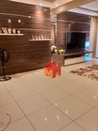 Imagem Casa com 5 Quartos à Venda, 150 m² em Centro - Americana Imagem Casa com 5 Quartos à Venda, 150 m² em Centro - Americana