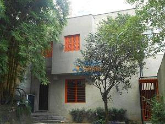 Imagem Casa com 3 Quartos para Alugar, 113 m² em Higienópolis - São Paulo Imagem Casa com 3 Quartos para Alugar, 113 m² em Higienópolis - São Paulo