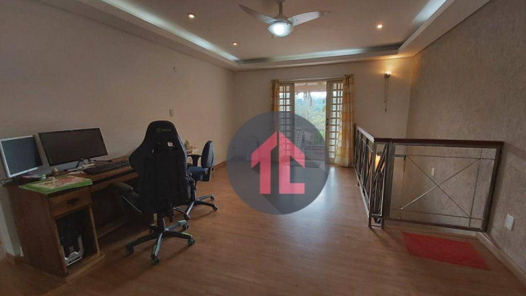 Imagem Chácara com 3 Quartos à Venda, 601 m² em Parque Valinhos - Valinhos Imagem Chácara com 3 Quartos à Venda, 601 m² em Parque Valinhos - Valinhos