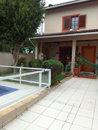 Imagem Casa com 5 Quartos à Venda, 190 m² em Granja Viana - Carapicuíba Imagem Casa com 5 Quartos à Venda, 190 m² em Granja Viana - Carapicuíba