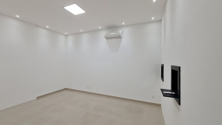 Imagem Imóvel Comercial à Venda, 109 m² em Centro - Balneário Camboriú