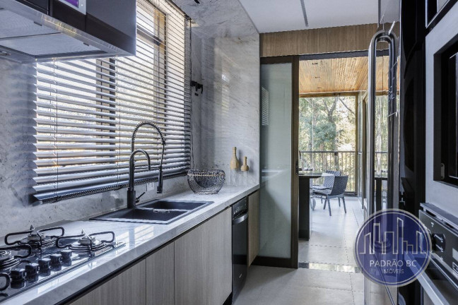 Imagem Cobertura com 4 Quartos à Venda, 330 m² em Bigorrilho - Curitiba