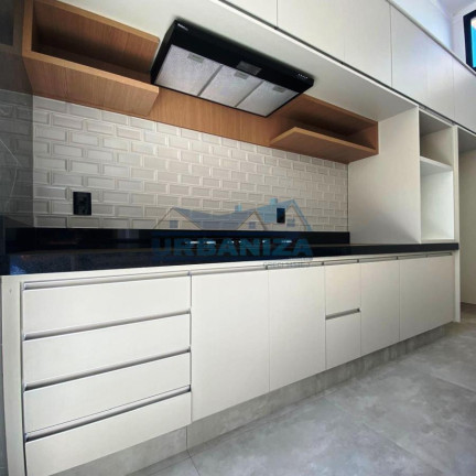 Imagem Casa com 3 Quartos à Venda, em Aeroporto - Araçatuba Imagem Casa com 3 Quartos à Venda, em Aeroporto - Araçatuba