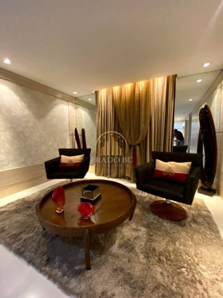 Imagem Apartamento com 3 Quartos à Venda, 140 m² em Pioneiros - Balneário Camboriú