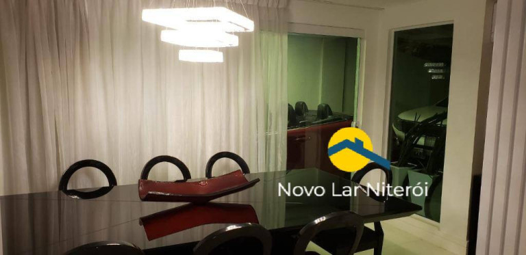 Imagem Casa com 4 Quartos à Venda, 526 m² em Camboinhas - Niterói Imagem Casa com 4 Quartos à Venda, 526 m² em Camboinhas - Niterói