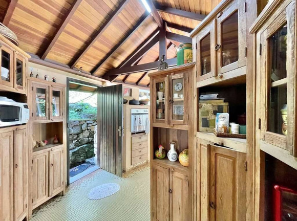 Imagem Casa de Condomínio com 4 Quartos à Venda,  em Moinho Velho - Embu Das Artes