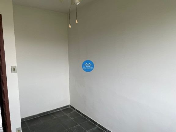 Imagem Imóvel com 2 Quartos à Venda, 55 m² em Campo Grande - Rio De Janeiro Imagem Imóvel com 2 Quartos à Venda, 55 m² em Campo Grande - Rio De Janeiro