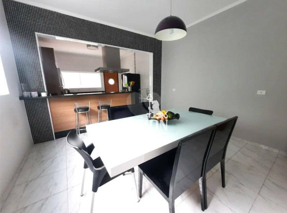 Imagem Sobrado com 3 Quartos à Venda, 220 m² em água Fria - São Paulo Imagem Sobrado com 3 Quartos à Venda, 220 m² em água Fria - São Paulo