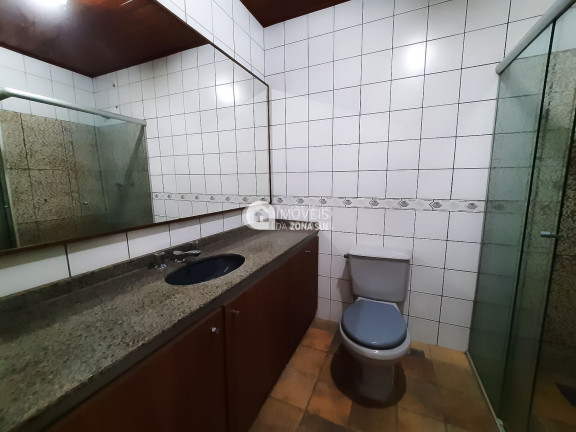 Imagem Casa com 4 Quartos à Venda, 190 m² Imagem Casa com 4 Quartos à Venda, 190 m²