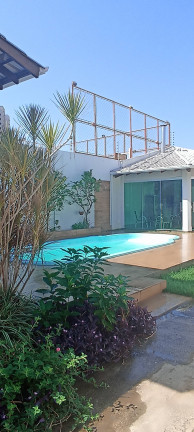 Imagem Casa com 4 Quartos à Venda, 480 m² em Cuiabá Imagem Casa com 4 Quartos à Venda, 480 m² em Cuiabá