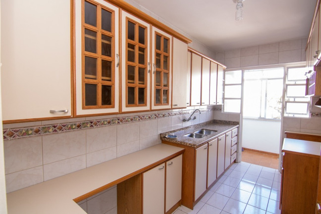 Imagem Imóvel com 2 Quartos à Venda, em Higienópolis - Porto Alegre Imagem Imóvel com 2 Quartos à Venda, em Higienópolis - Porto Alegre
