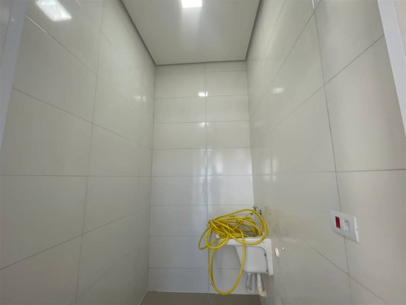 Imagem Sobrado com 3 Quartos à Venda, 130 m² em Flórida - Praia Grande Imagem Sobrado com 3 Quartos à Venda, 130 m² em Flórida - Praia Grande