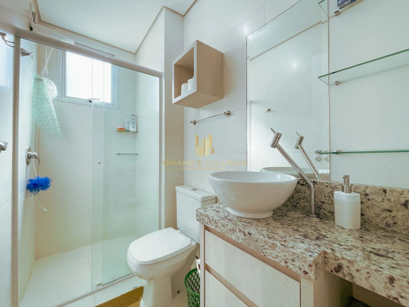 Imagem Apartamento com 3 Quartos à Venda, 136 m² em Centro - Balneário Camboriú Imagem Apartamento com 3 Quartos à Venda, 136 m² em Centro - Balneário Camboriú