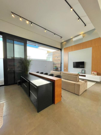 Imagem Casa com 4 Quartos à Venda, 226 m² em Residencial Goiânia Golfe Clube - Goiânia