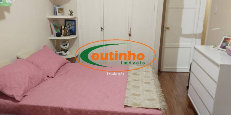Imagem Apartamento com 3 Quartos à Venda, 106 m² em Maracanã - Rio De Janeiro Imagem Apartamento com 3 Quartos à Venda, 106 m² em Maracanã - Rio De Janeiro