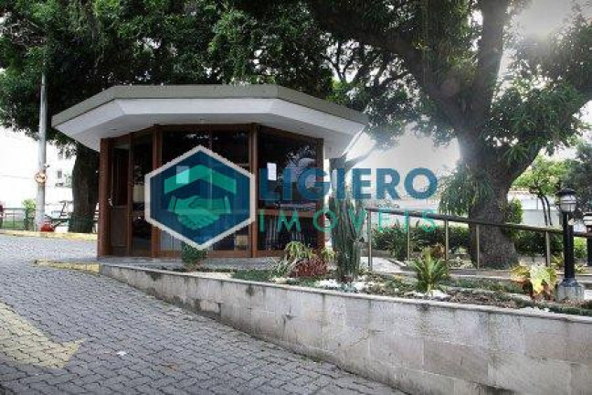 Imagem Apartamento com 2 Quartos à Venda,  em Santa Rosa - Niterói