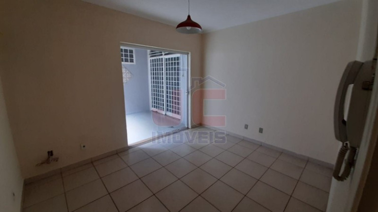 Imagem Casa com 3 Quartos à Venda, 160 m² em Jardim Paulista - Ribeirão Preto Imagem Casa com 3 Quartos à Venda, 160 m² em Jardim Paulista - Ribeirão Preto